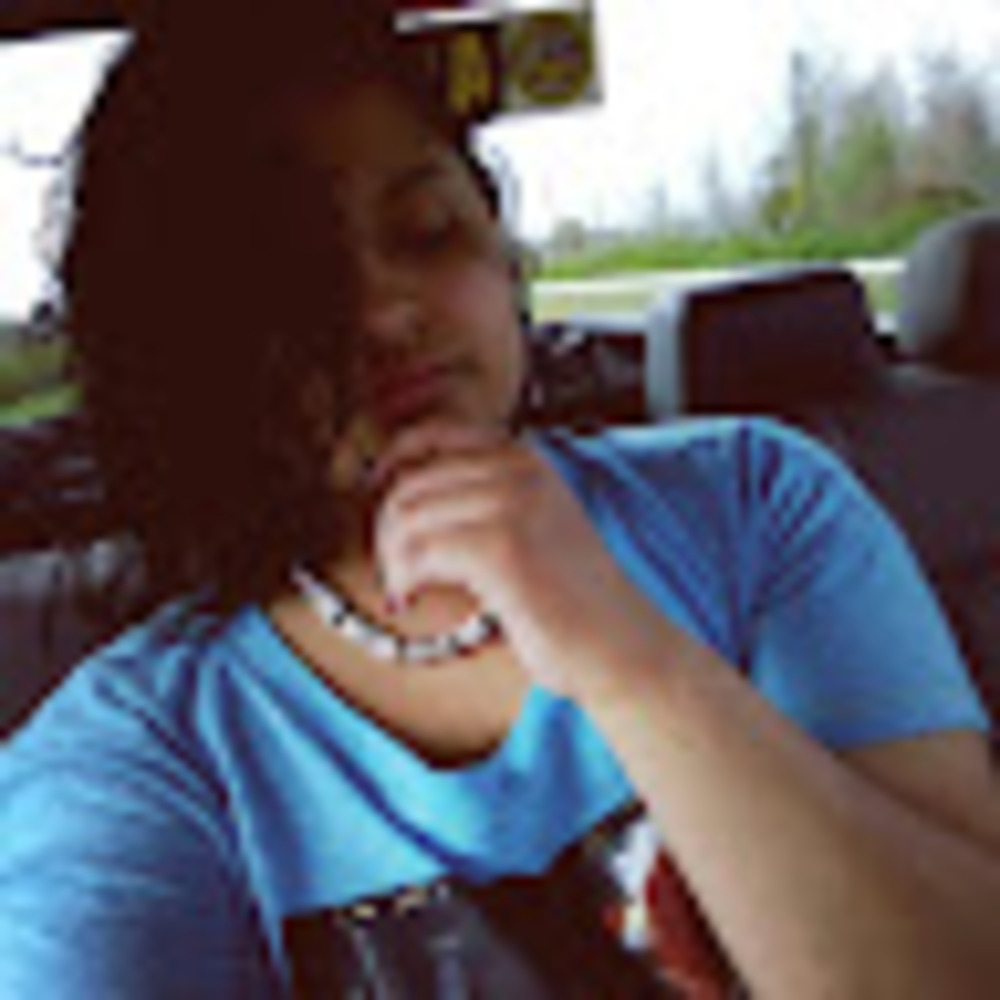 Meet your Posher, Lyssa